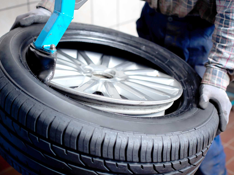 Riepu remonts Rīgā-Autoserviss Rīgā, auto remonts, autoevakuators, automazgātava