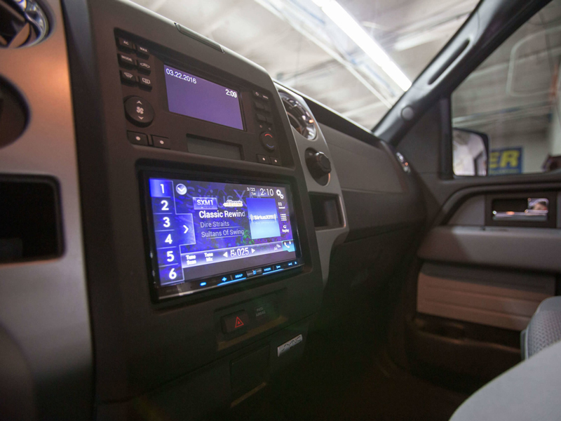 Auto audio systems sale, installation Riga-Autoserviss Rīgā, auto remonts, autoevakuators, automazgātava